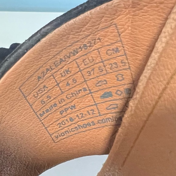 Vionic Leila Azalea Suede Ruffled Criss Cross Slides. Size 6 1/2. - Picture 6 of 12